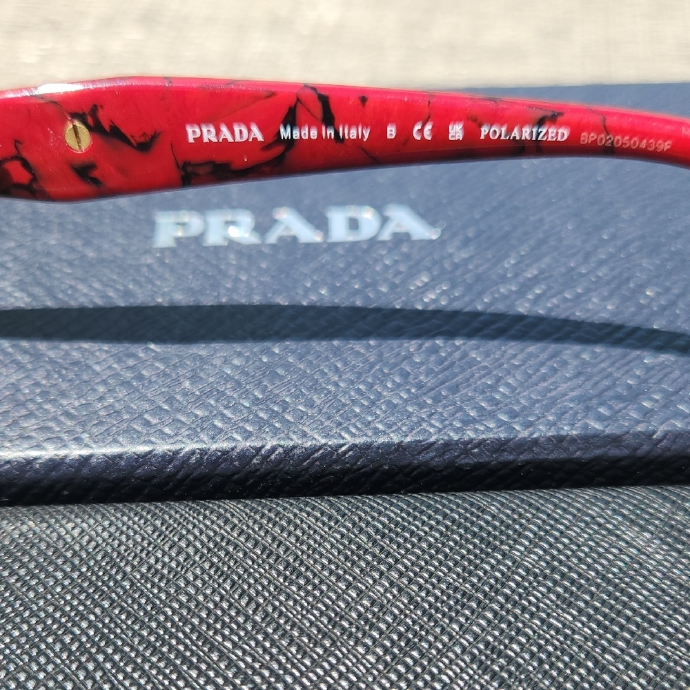 Prada Red Sunglasses - Picture 3 of 15